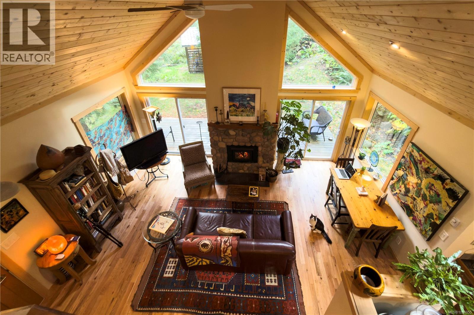 403 Whaletown Rd - Image 16