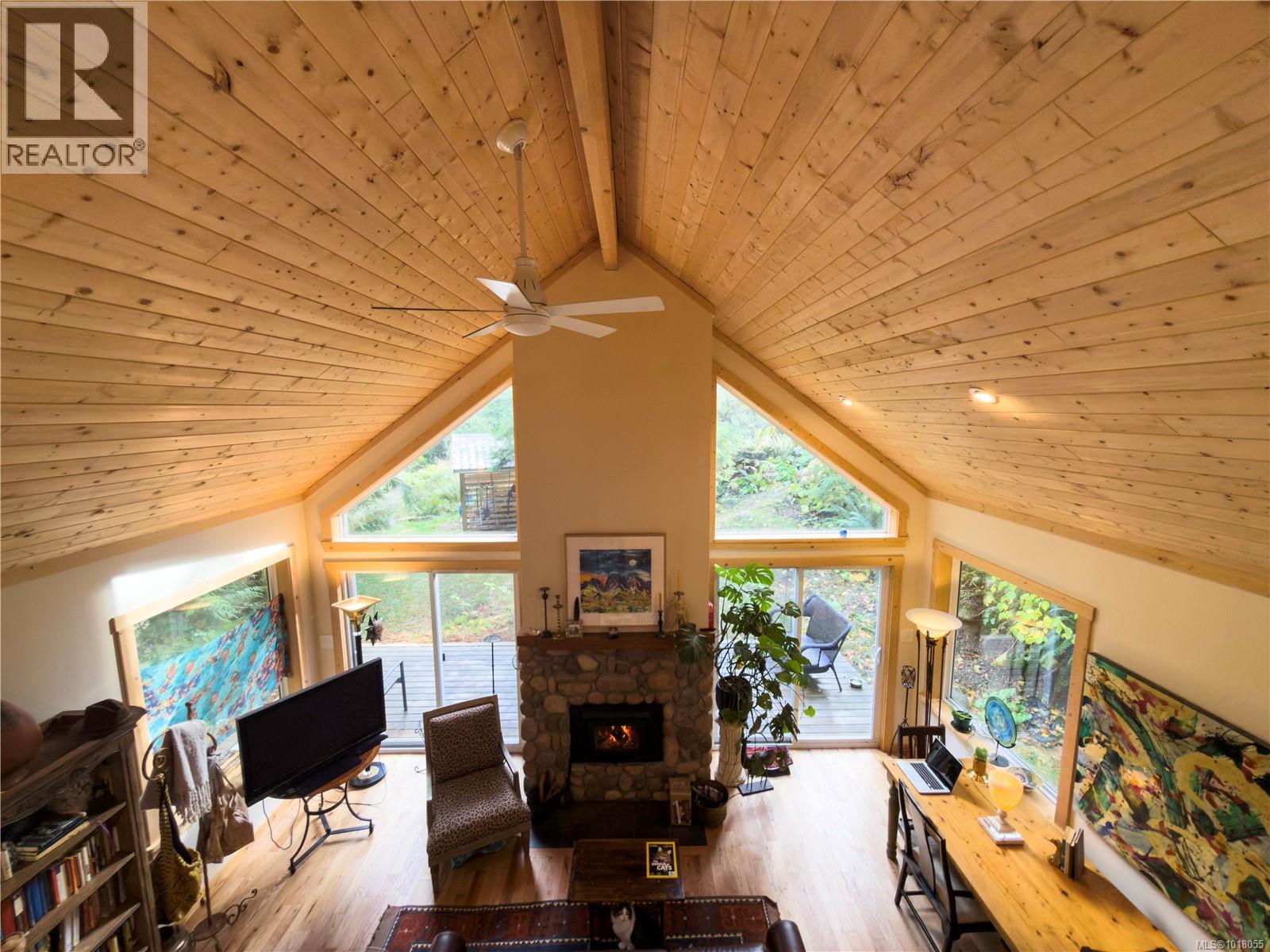 403 Whaletown Rd - Image 17