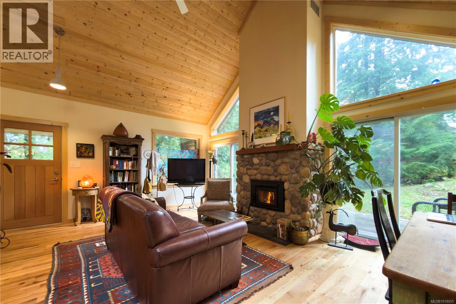403 Whaletown Rd - 7