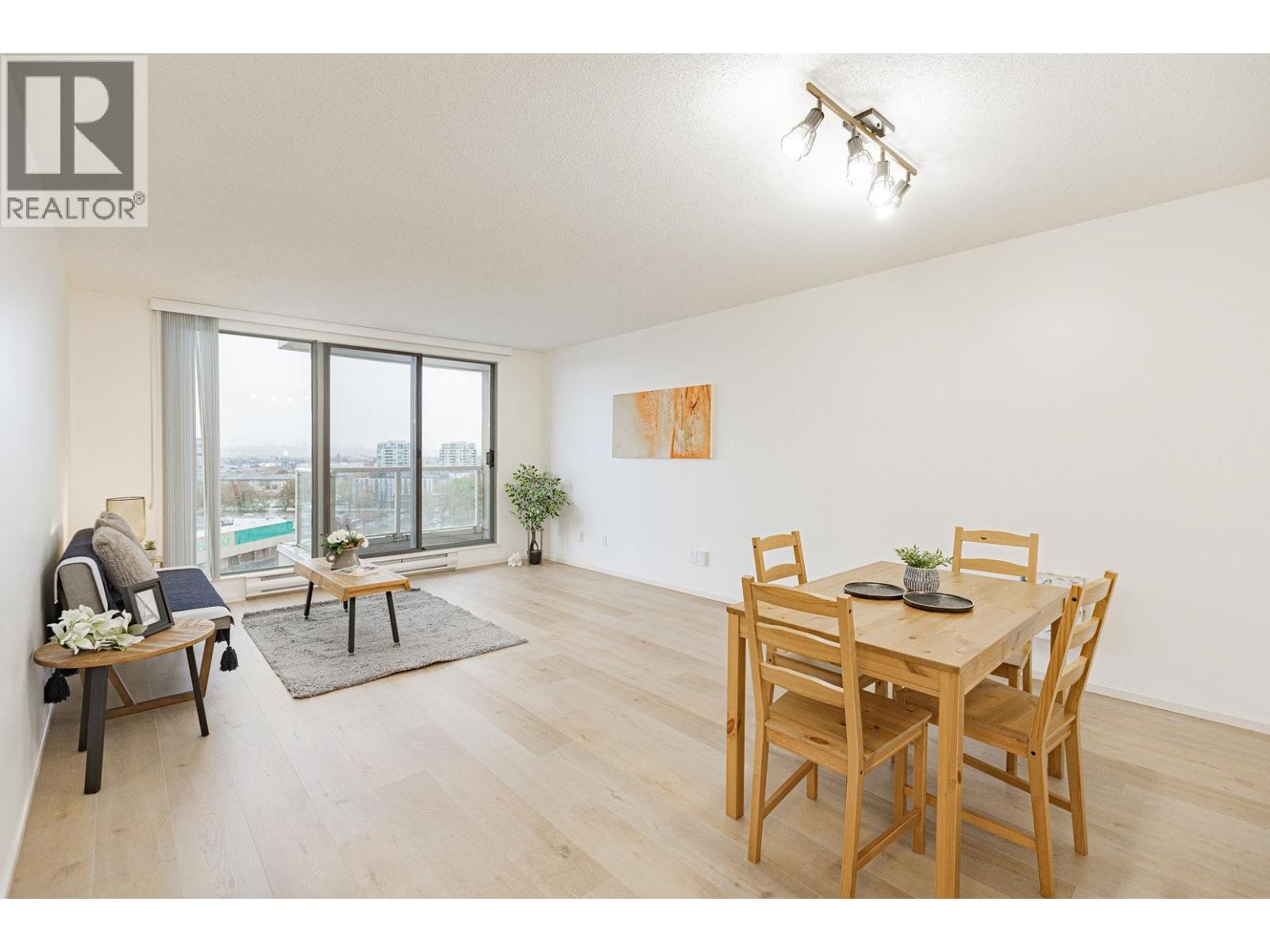 #1206-8246 LANSDOWNE Road, Richmond