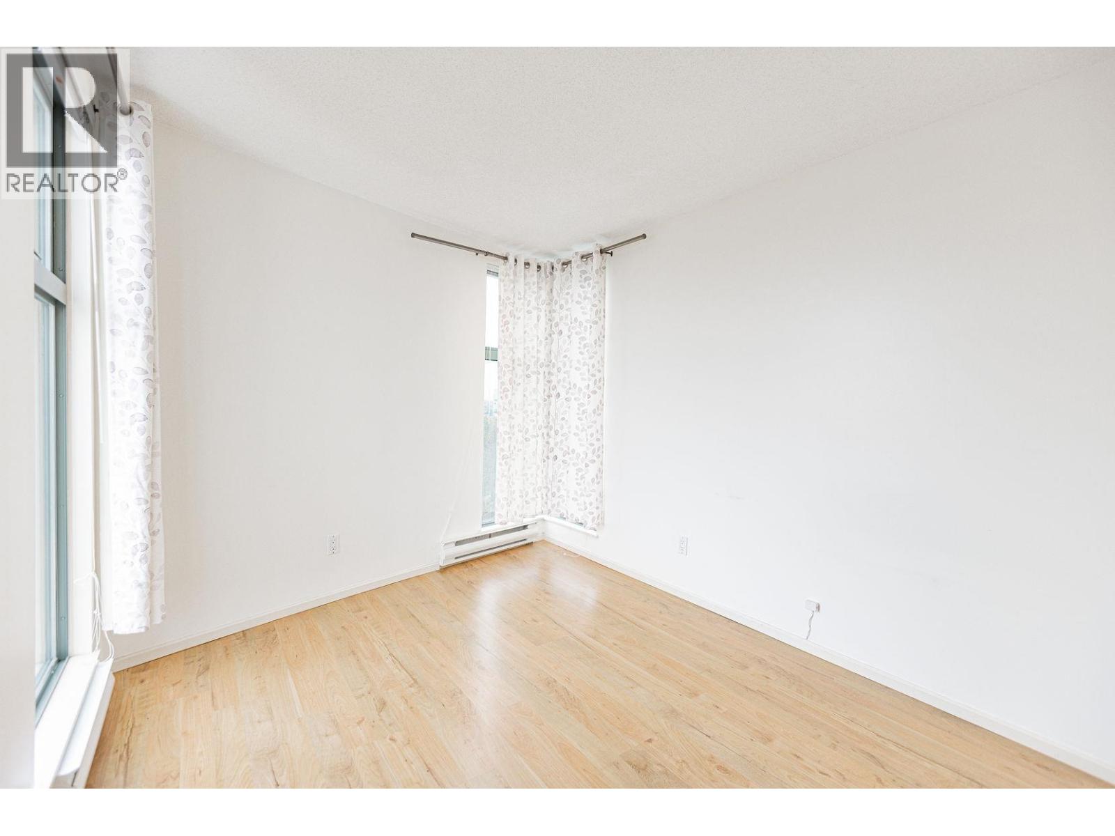 #1206-8246 LANSDOWNE Road, Richmond