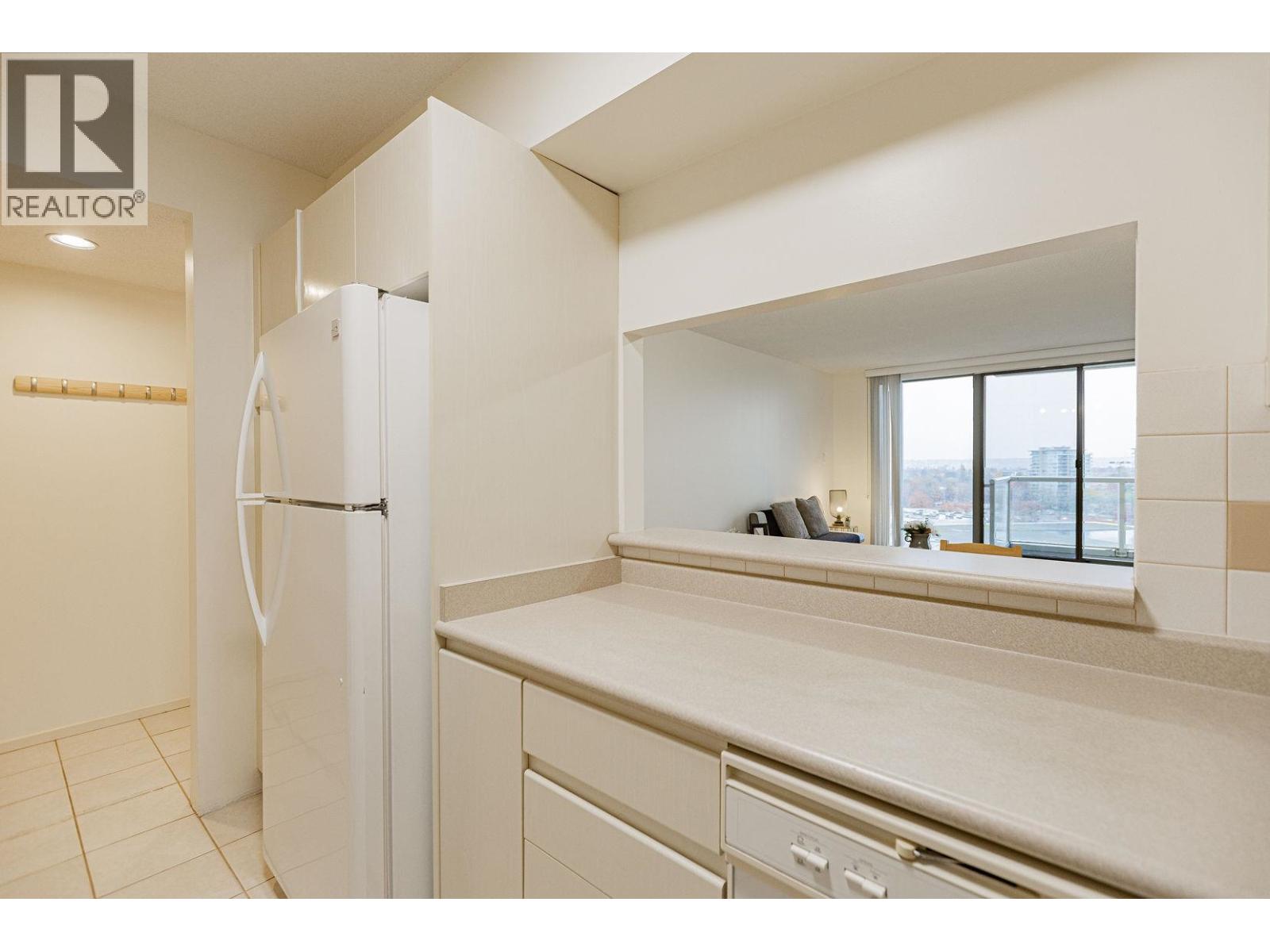 #1206-8246 LANSDOWNE Road, Richmond