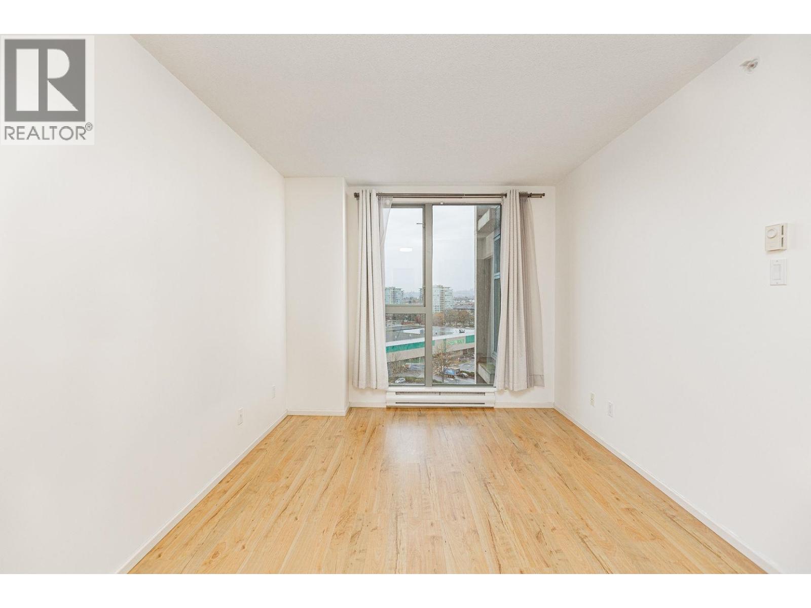 #1206-8246 LANSDOWNE Road, Richmond