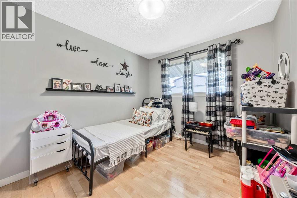 Single Family House Bungalow for Sale in  Brookpark Drive SW Braeside Calgary 