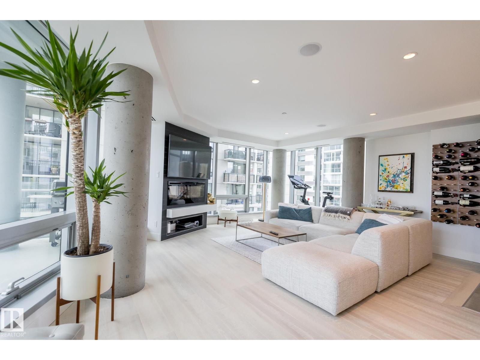 #601 11969 JASPER AV NW, Edmonton