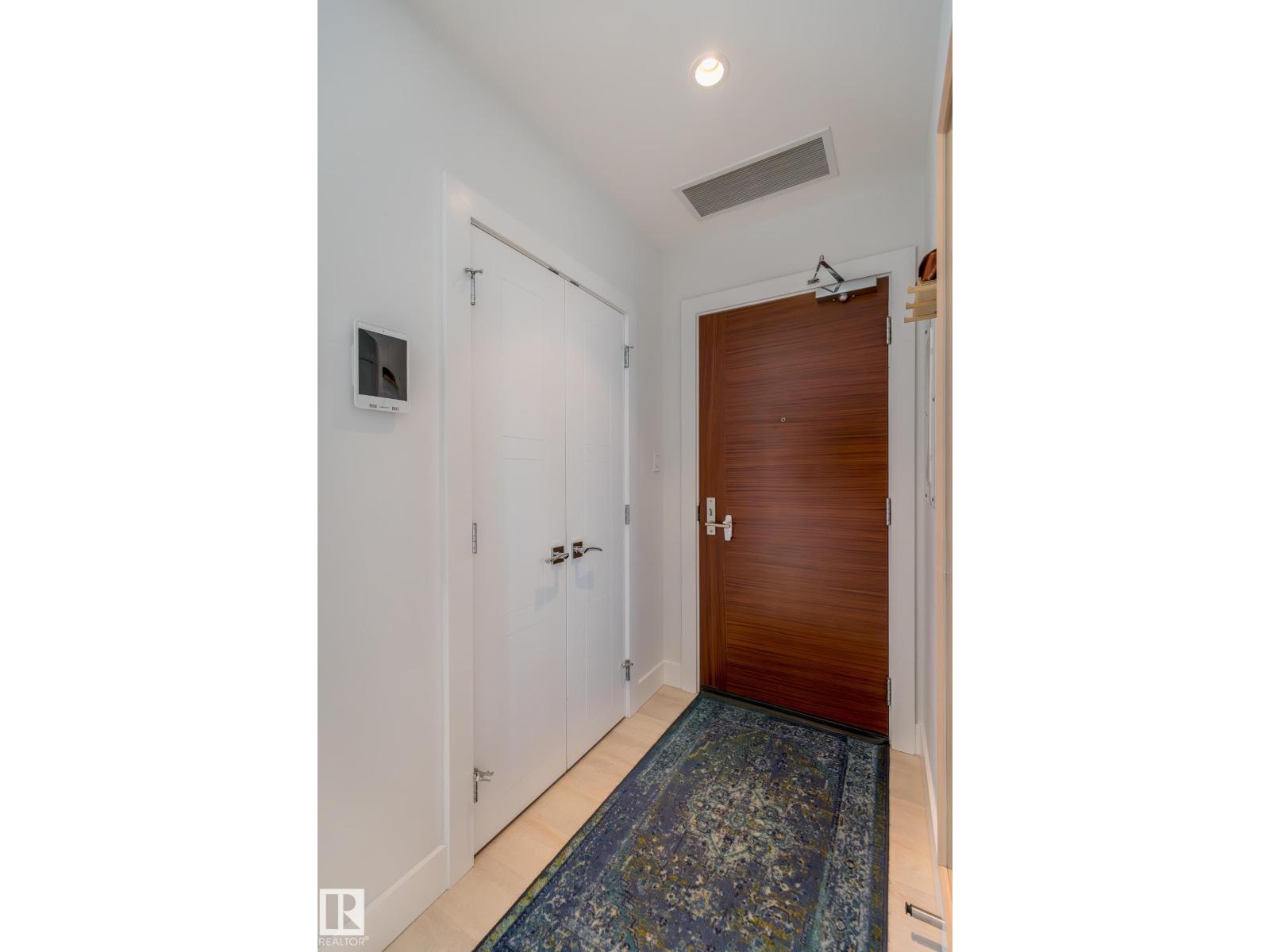 #601 11969 JASPER AV NW, Edmonton