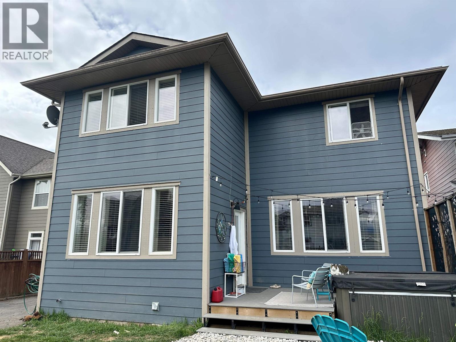 3272 TURNER Way, Smithers