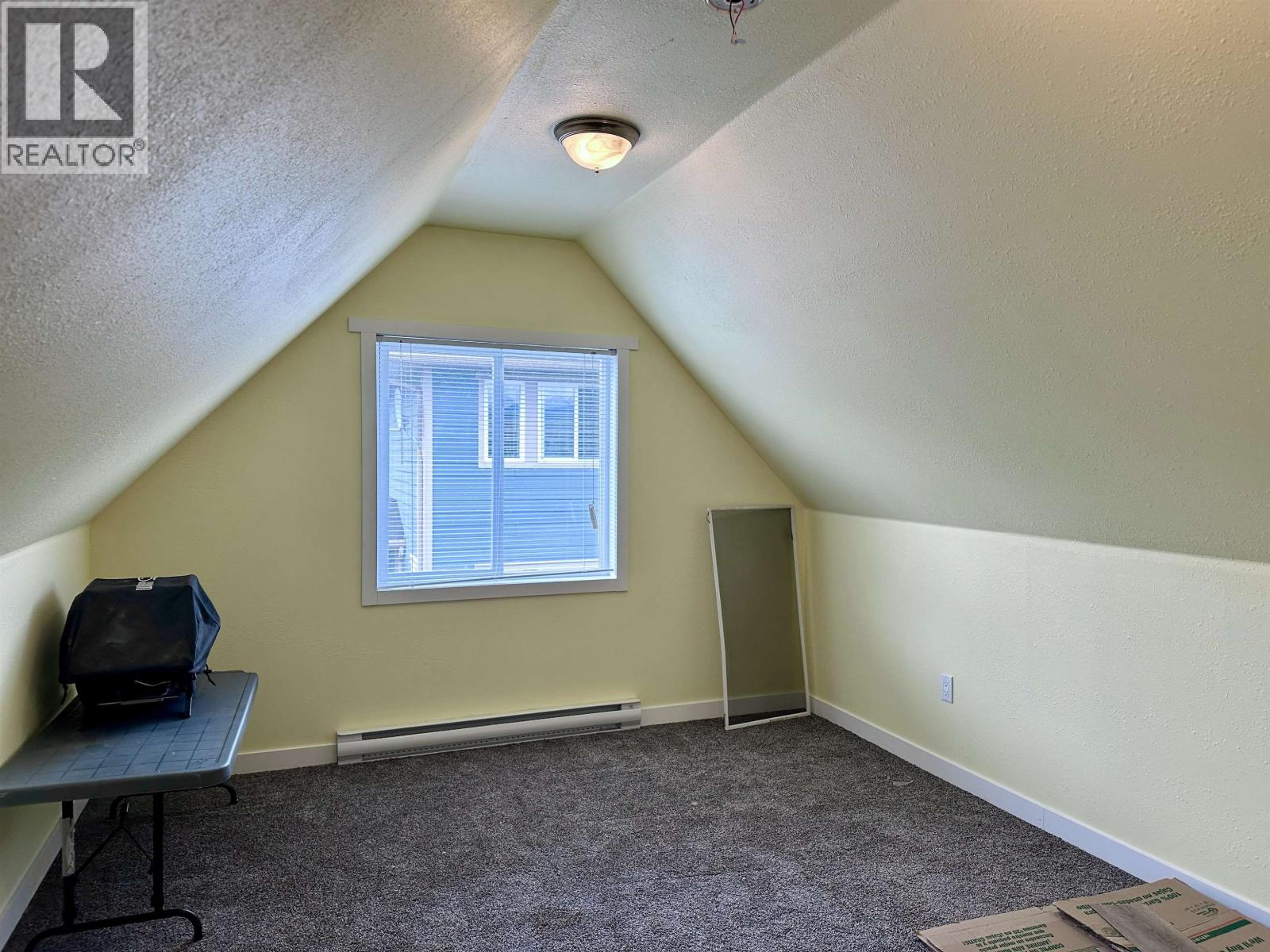 3272 TURNER Way, Smithers