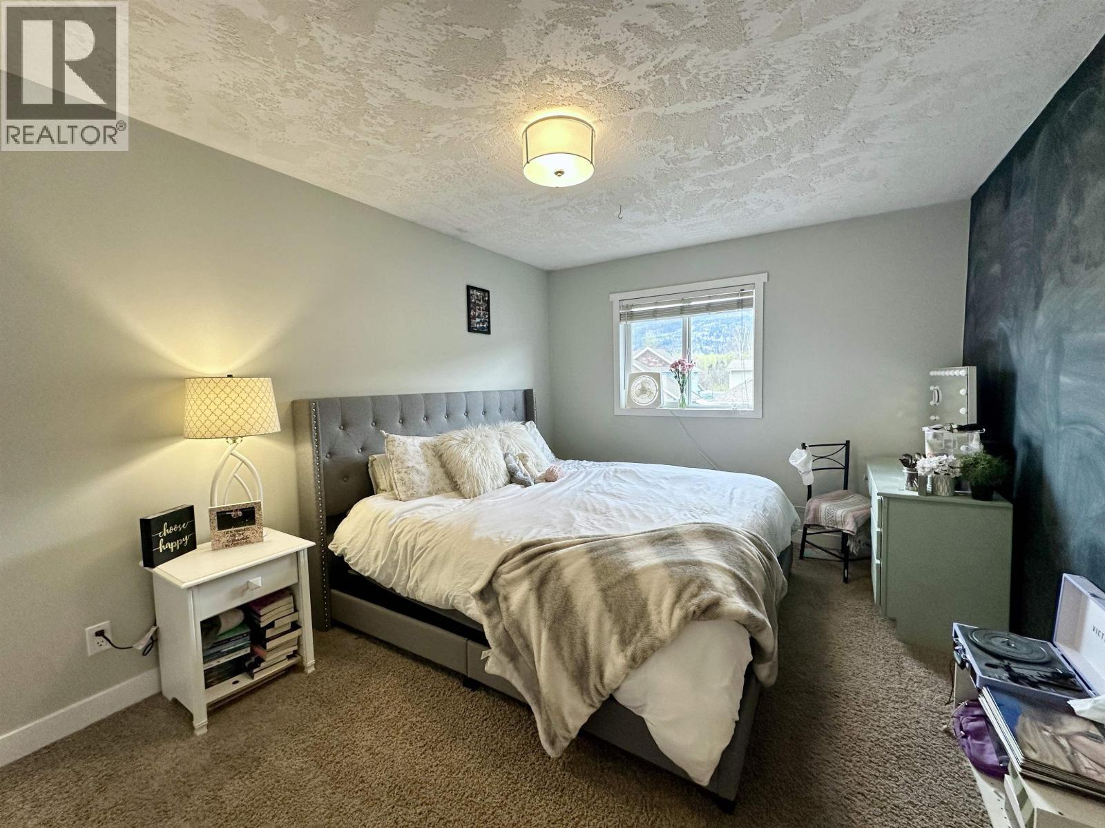 3272 TURNER Way, Smithers