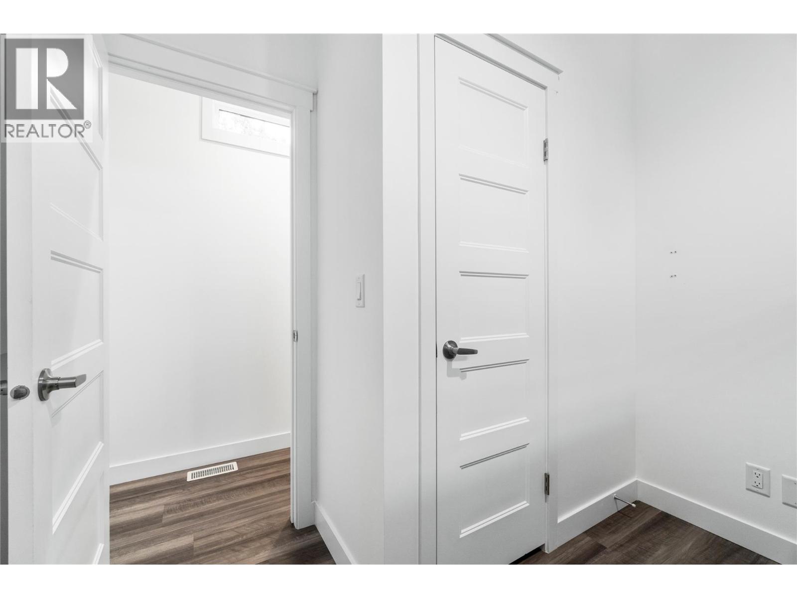  5368 Pierres Point Road Northwest, Salmon Arm