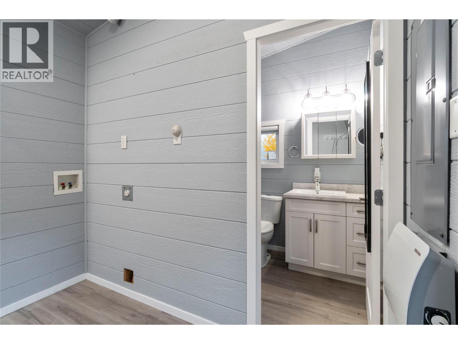  5368 Pierres Point Road Northwest, Salmon Arm