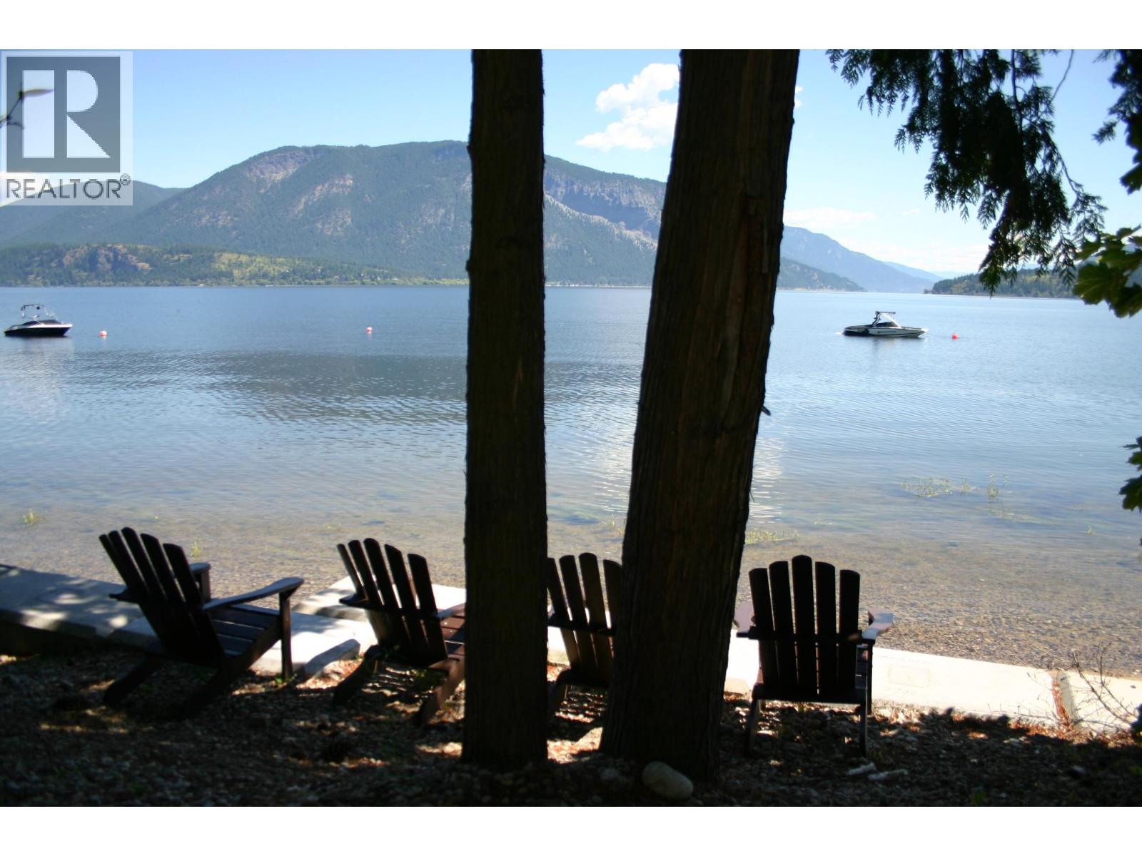  5368 Pierres Point Road Northwest, Salmon Arm