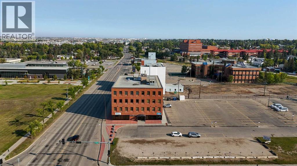 
          9728 101 Avenue
            <br/>
            <span>Grande Prairie</span>
            , 
            <span>AB</span>
             <span>T8V5B6</span>
         - Photo 15