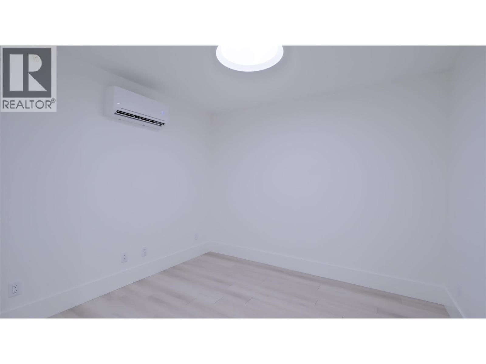  3040 Landry Crescent, Summerland