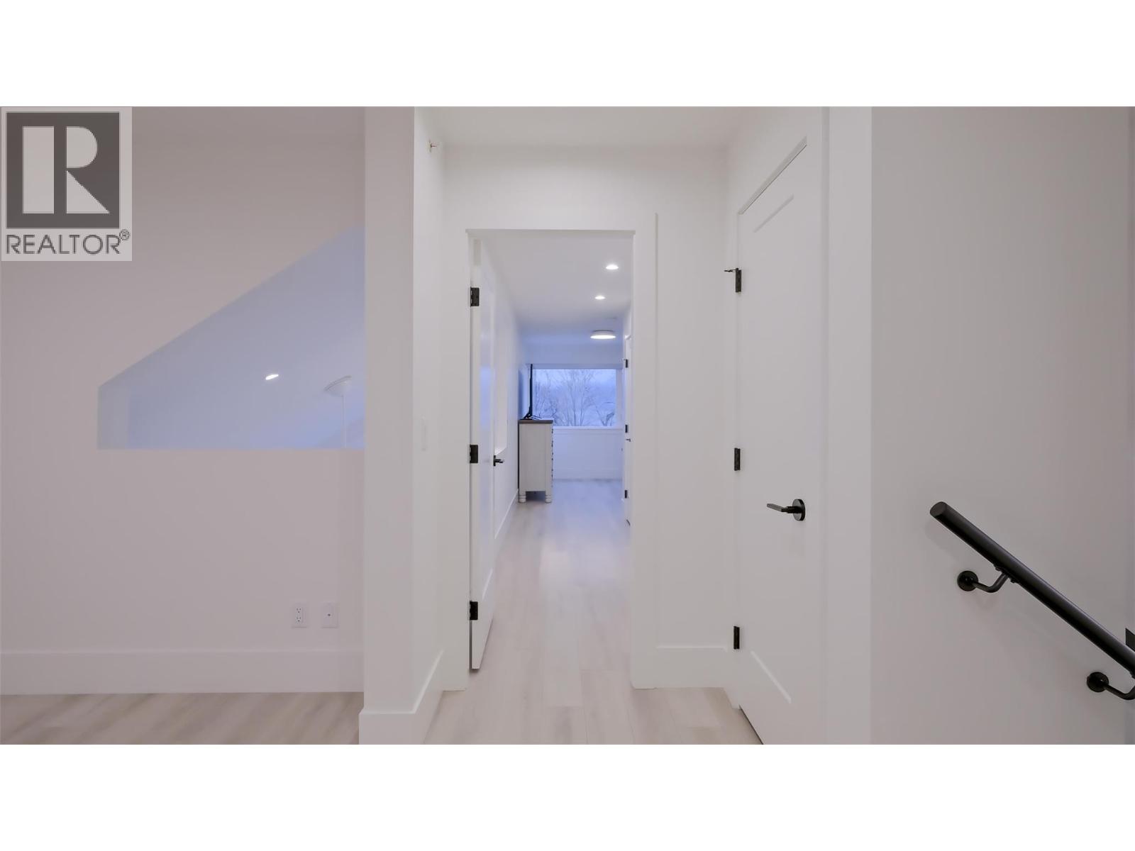  3040 Landry Crescent, Summerland