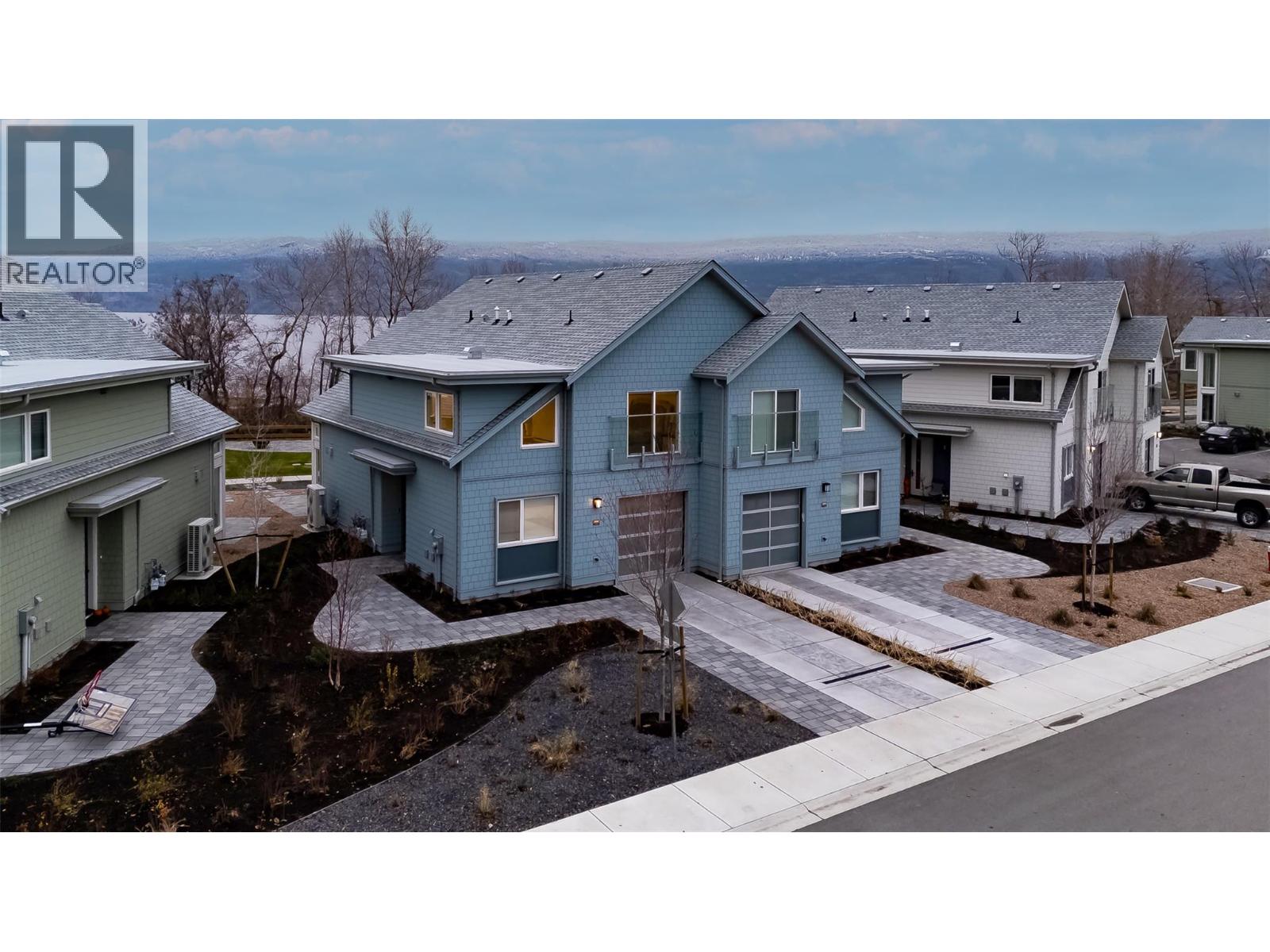  3040 Landry Crescent, Summerland