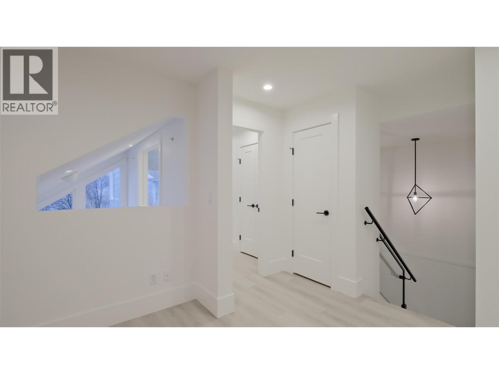  3040 Landry Crescent, Summerland