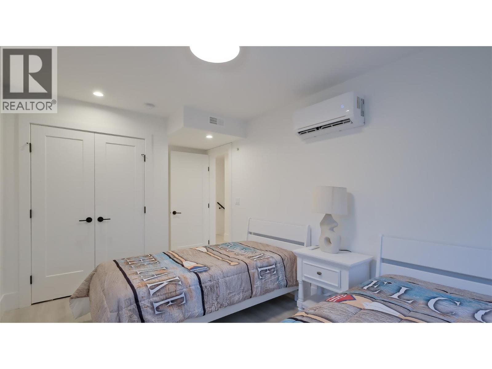  3040 Landry Crescent, Summerland