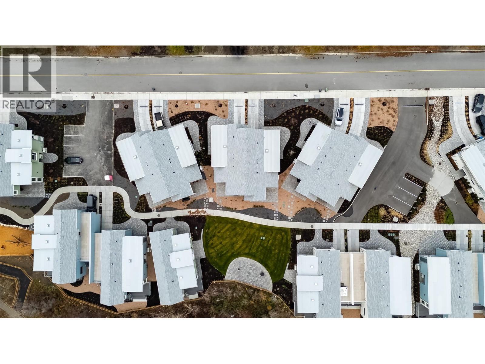  3040 Landry Crescent, Summerland