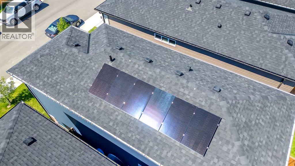 Single Family House for Sale in  Wolf Creek Rise SE Wolf Willow Calgary 