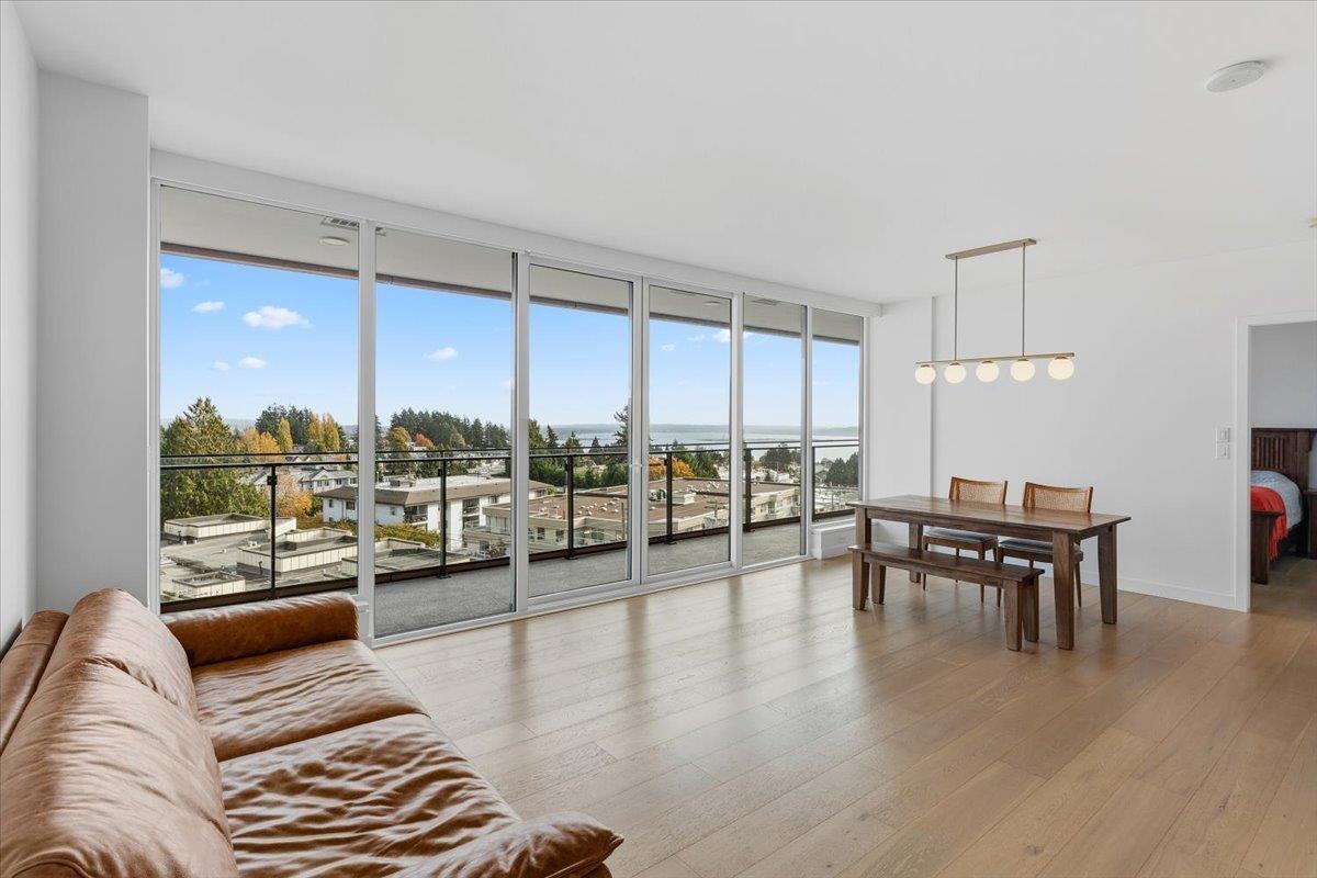 604 1439 GEORGE STREET, White Rock