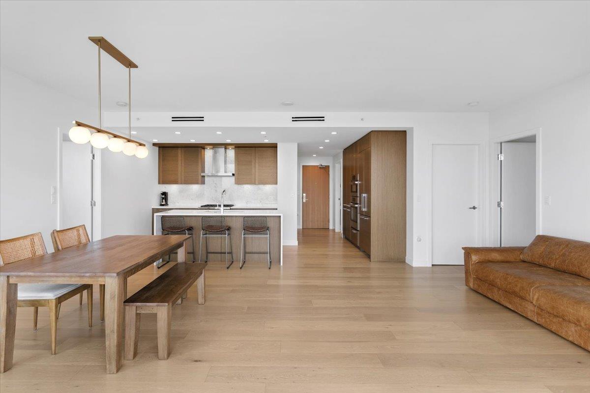 604 1439 GEORGE STREET, White Rock