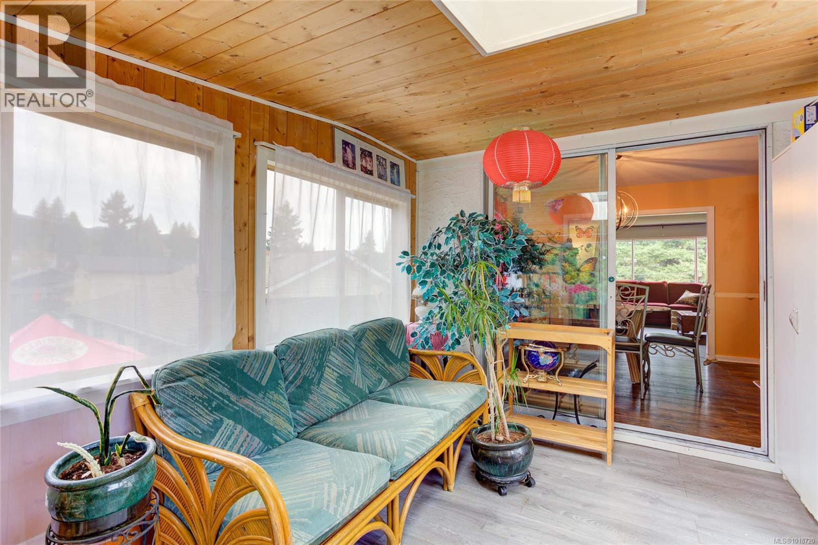 508 Wilrose Pl, Ladysmith