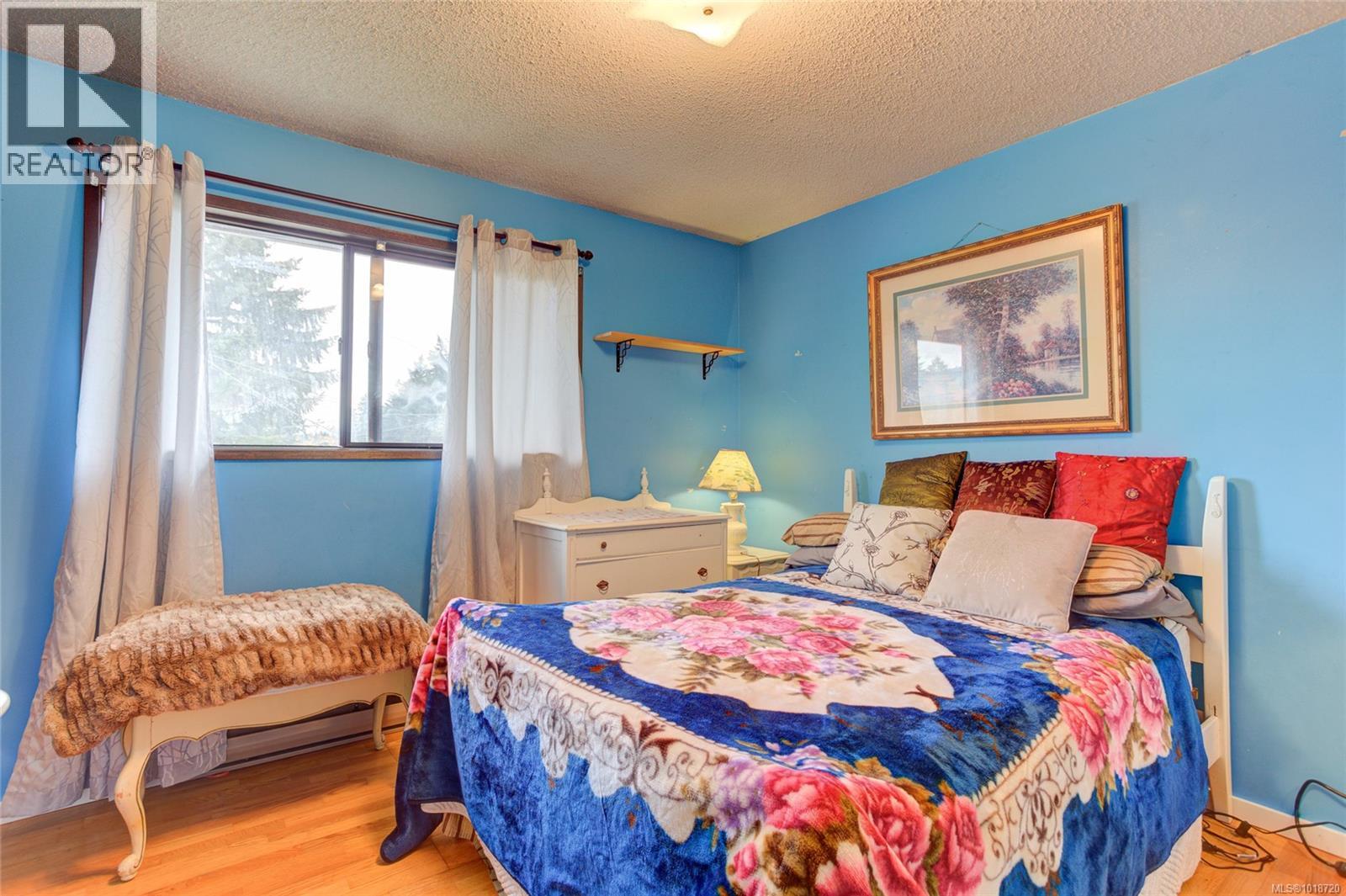 508 Wilrose Pl, Ladysmith