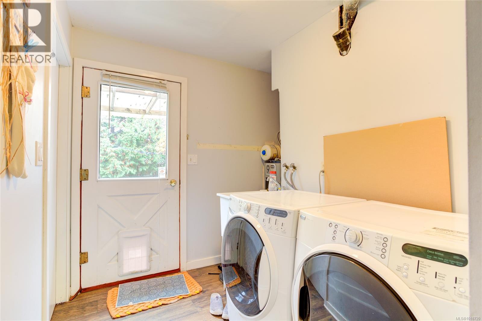 508 Wilrose Pl, Ladysmith