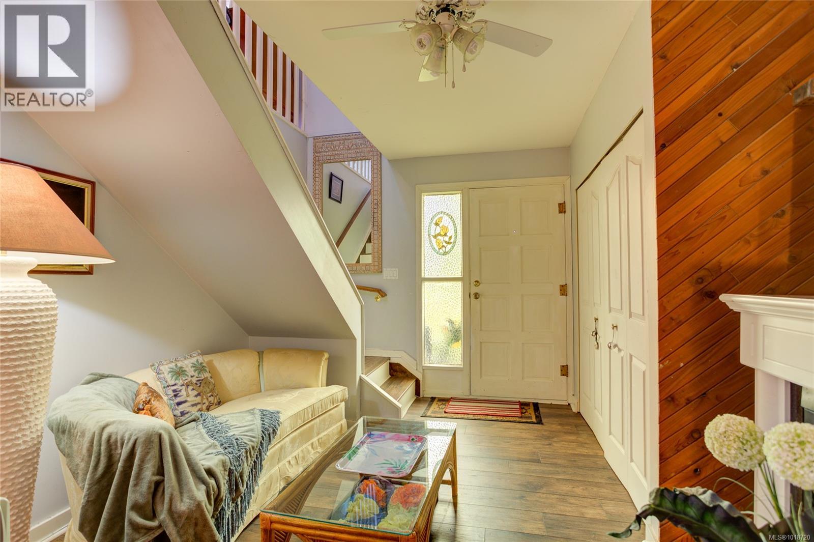 508 Wilrose Pl, Ladysmith