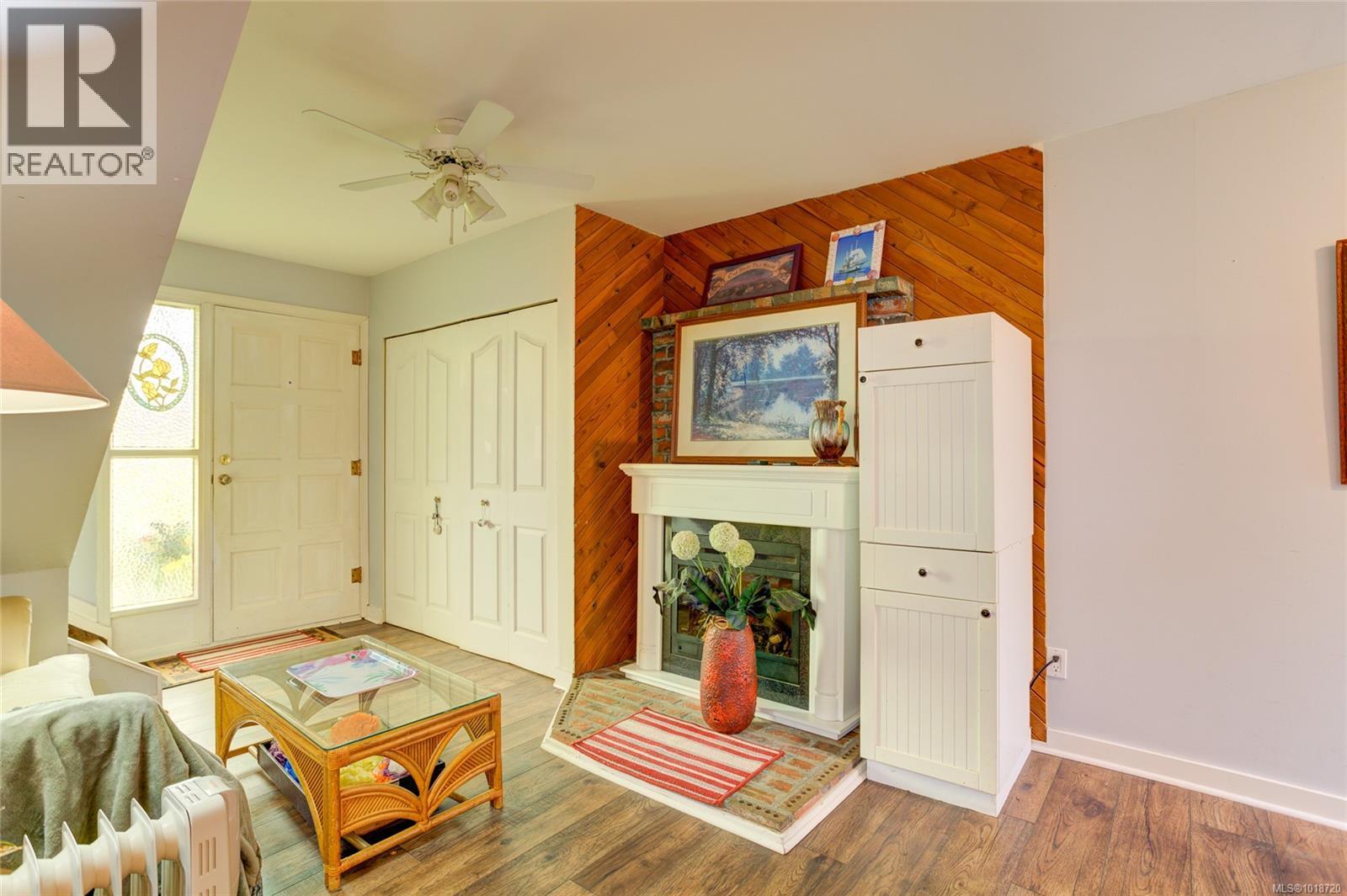 508 Wilrose Pl, Ladysmith