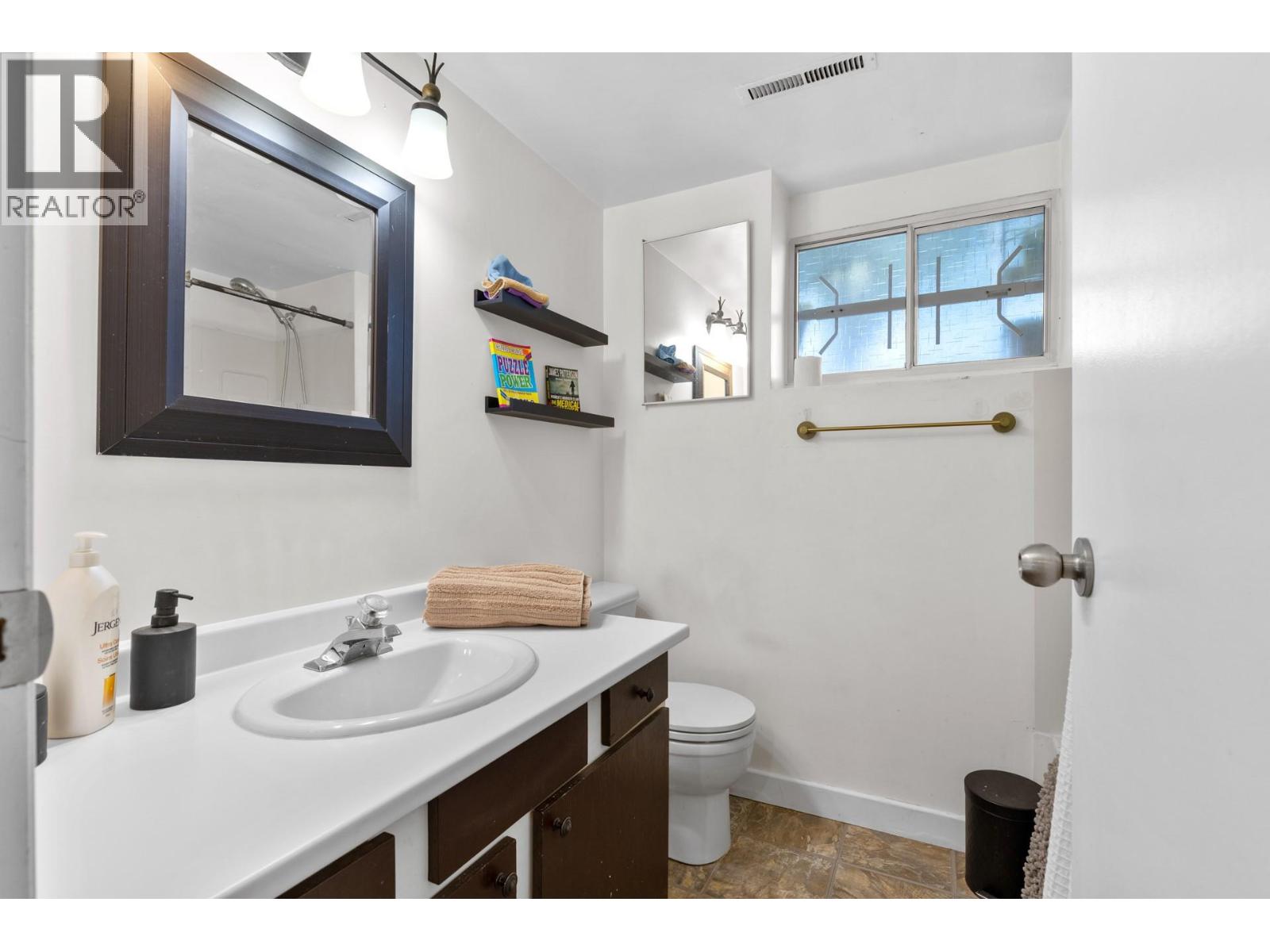  745 Dundee Road, Kelowna