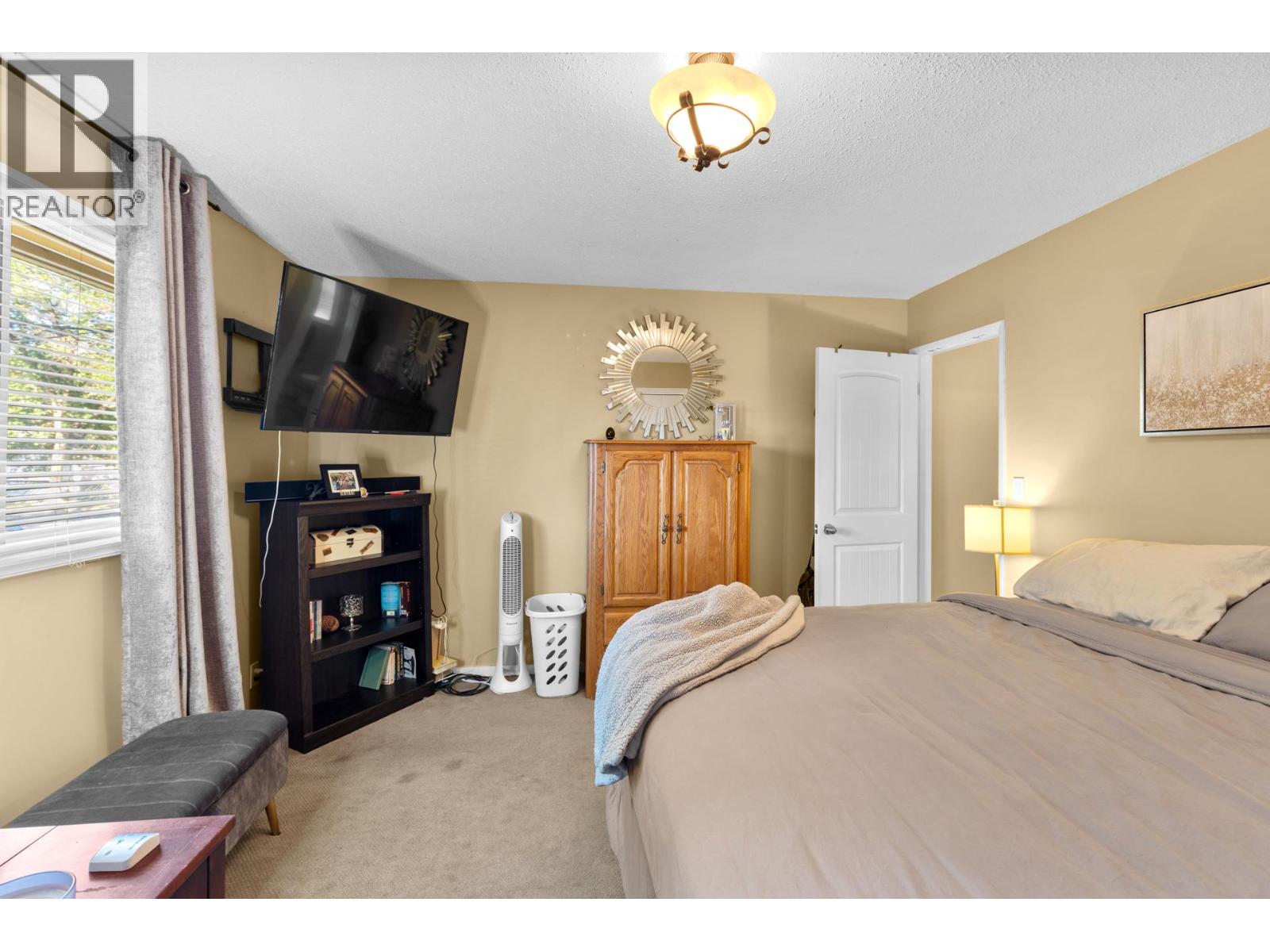  745 Dundee Road, Kelowna