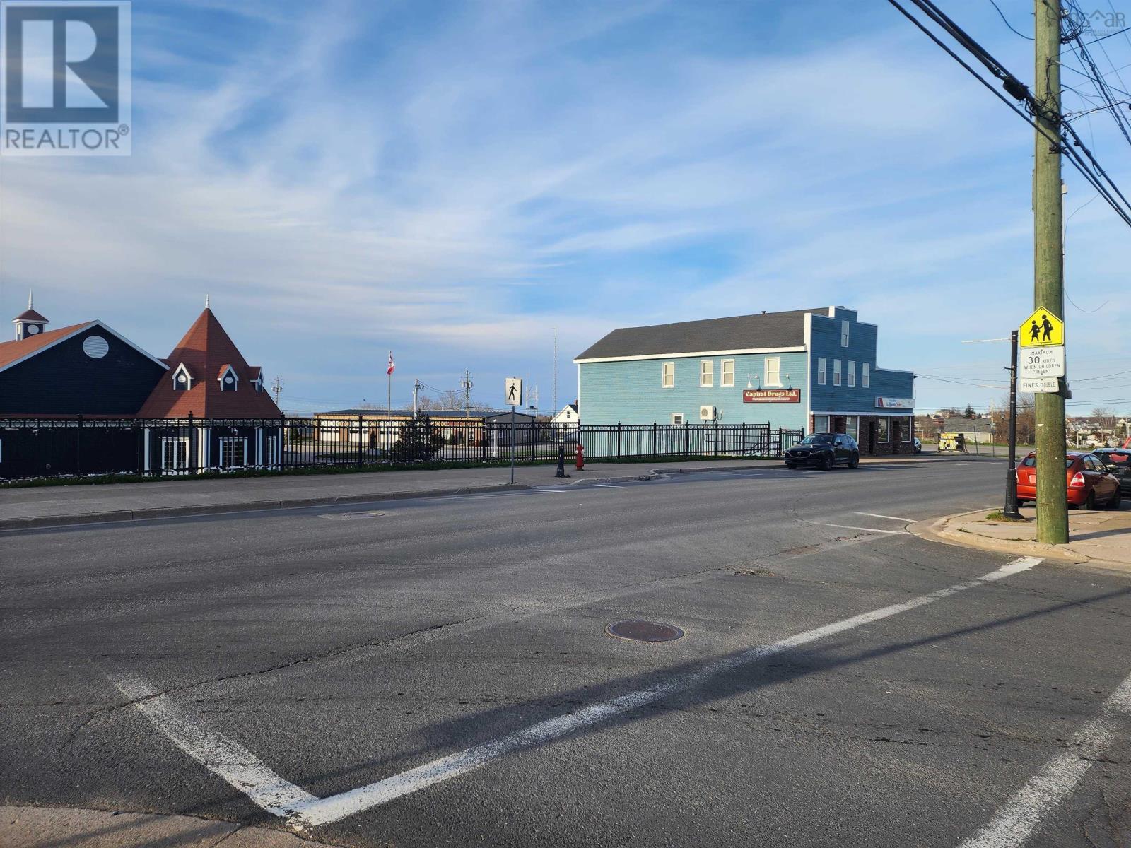 785 Main Street - Photo 2 of 11, Sydney Mines, Nova Scotia