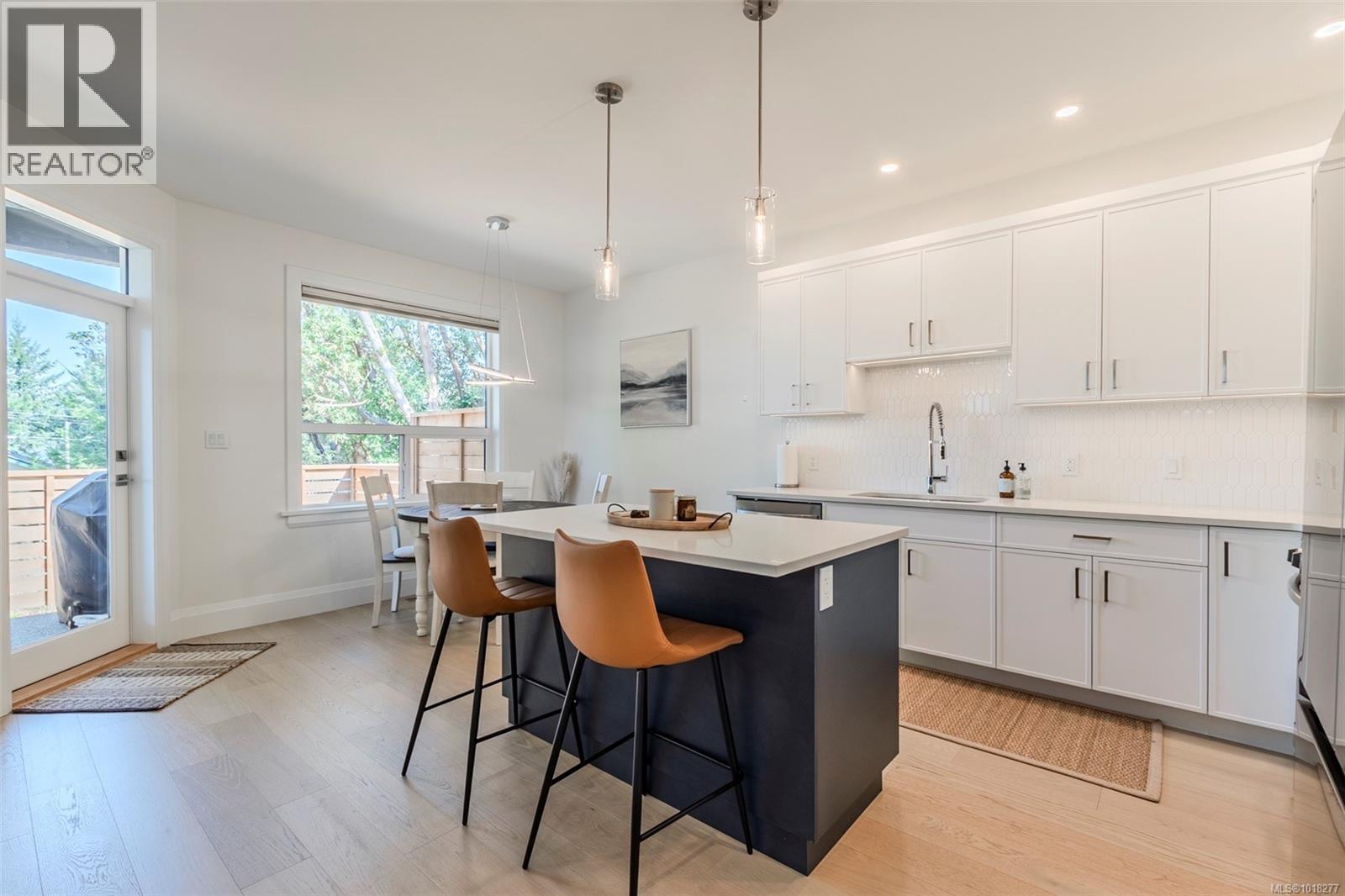 135 1234 Viewtop Rd, Duncan