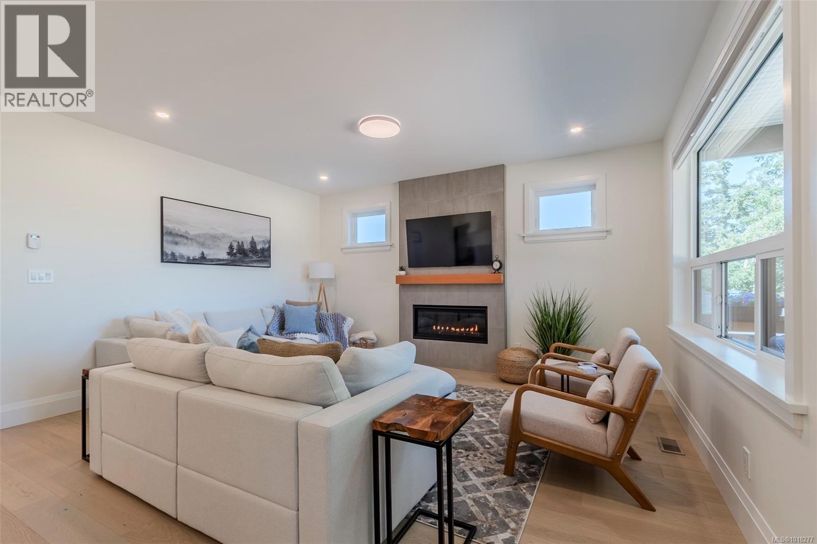 135 1234 Viewtop Rd, Duncan