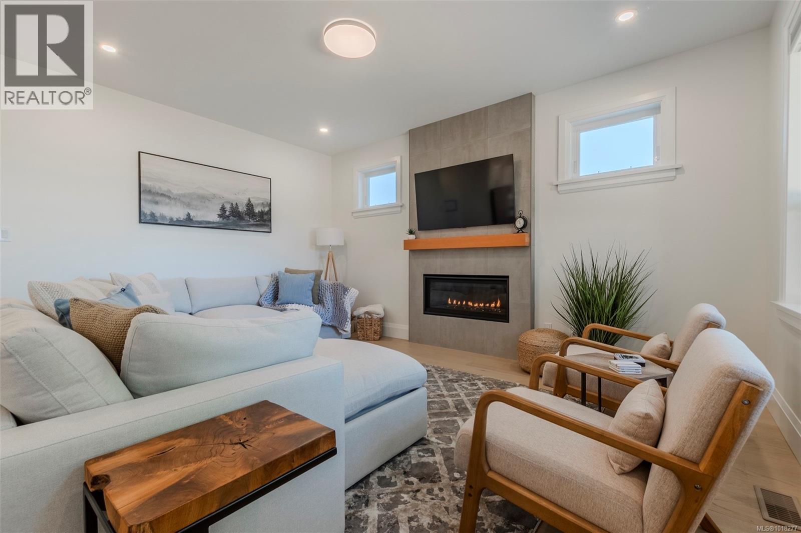 135 1234 Viewtop Rd, Duncan