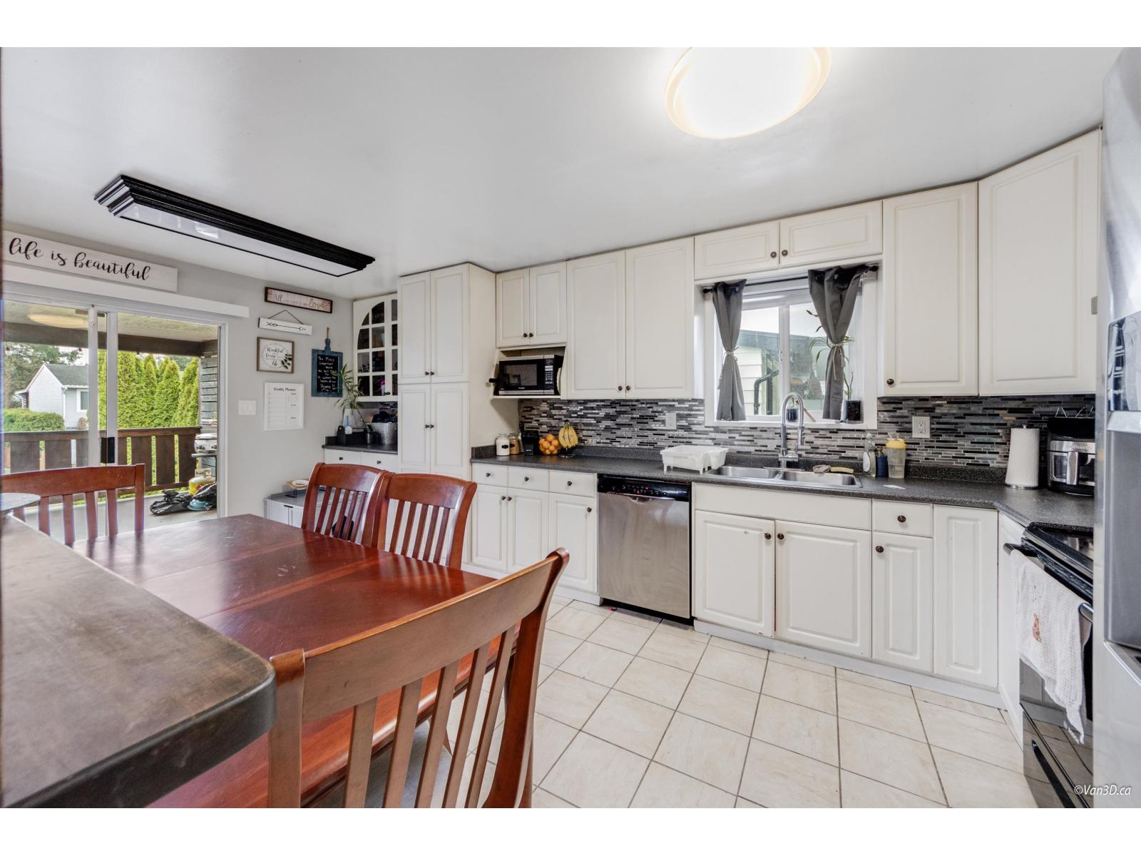 5009 208 STREET, Langley