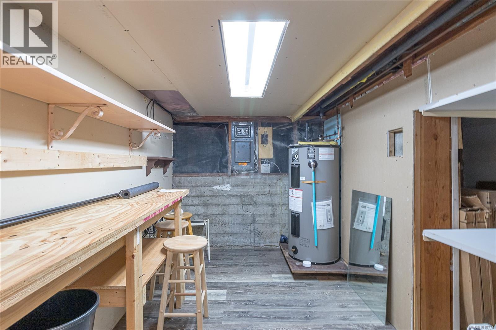 1892 Swartz Bay Rd, North Saanich