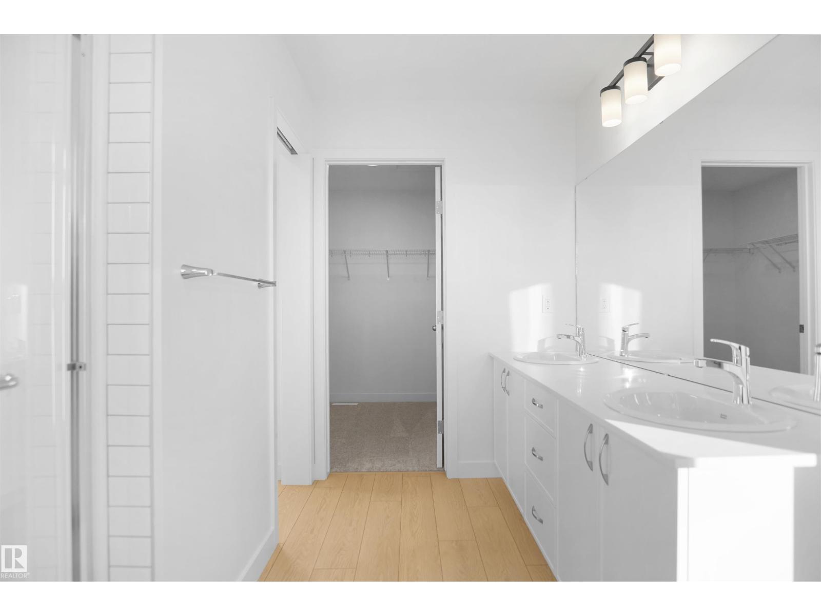 2116 210 ST NW, Edmonton