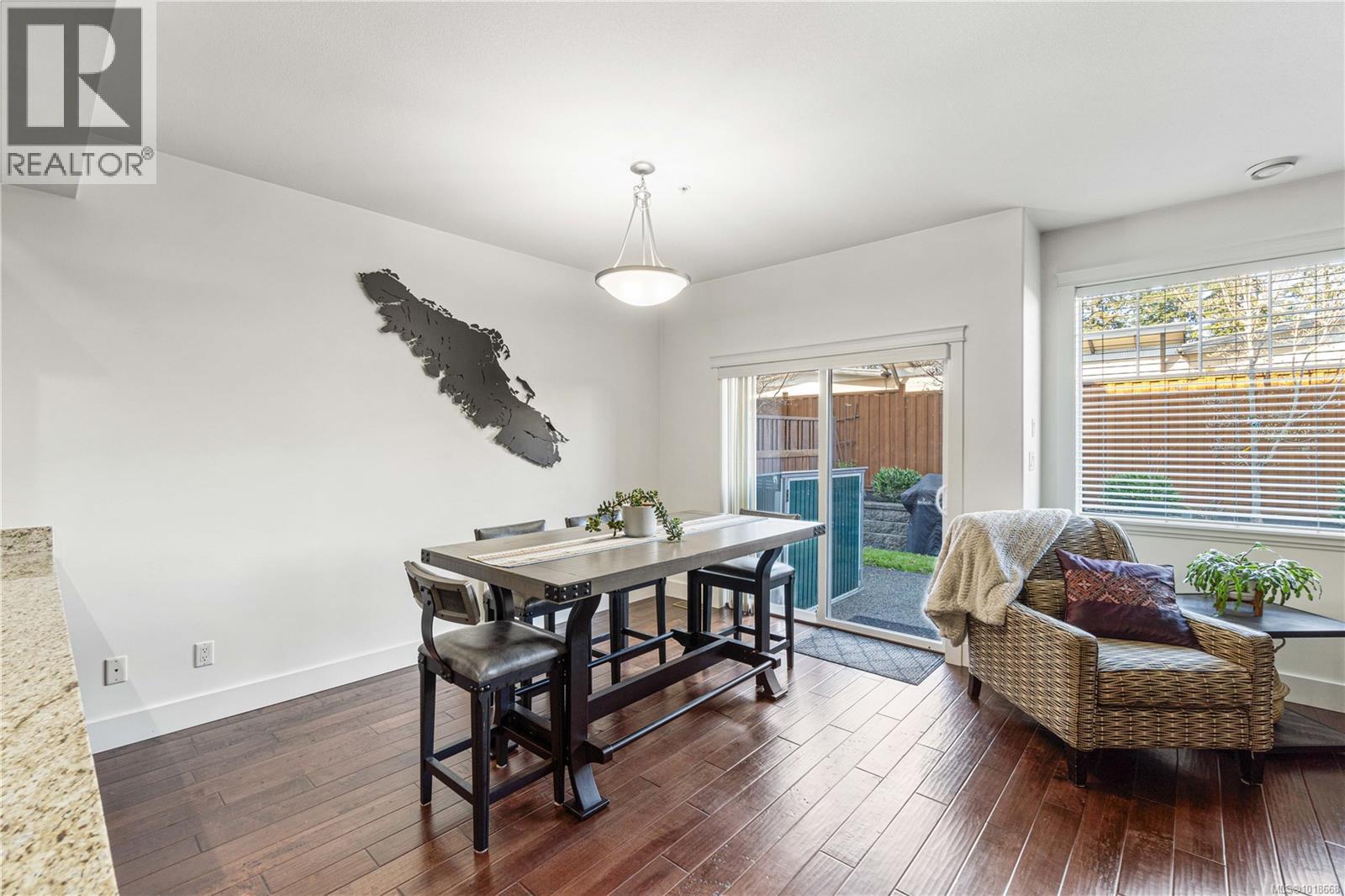 12 344 Hirst Ave, Parksville