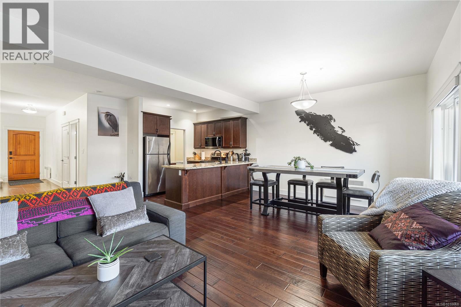 12 344 Hirst Ave, Parksville