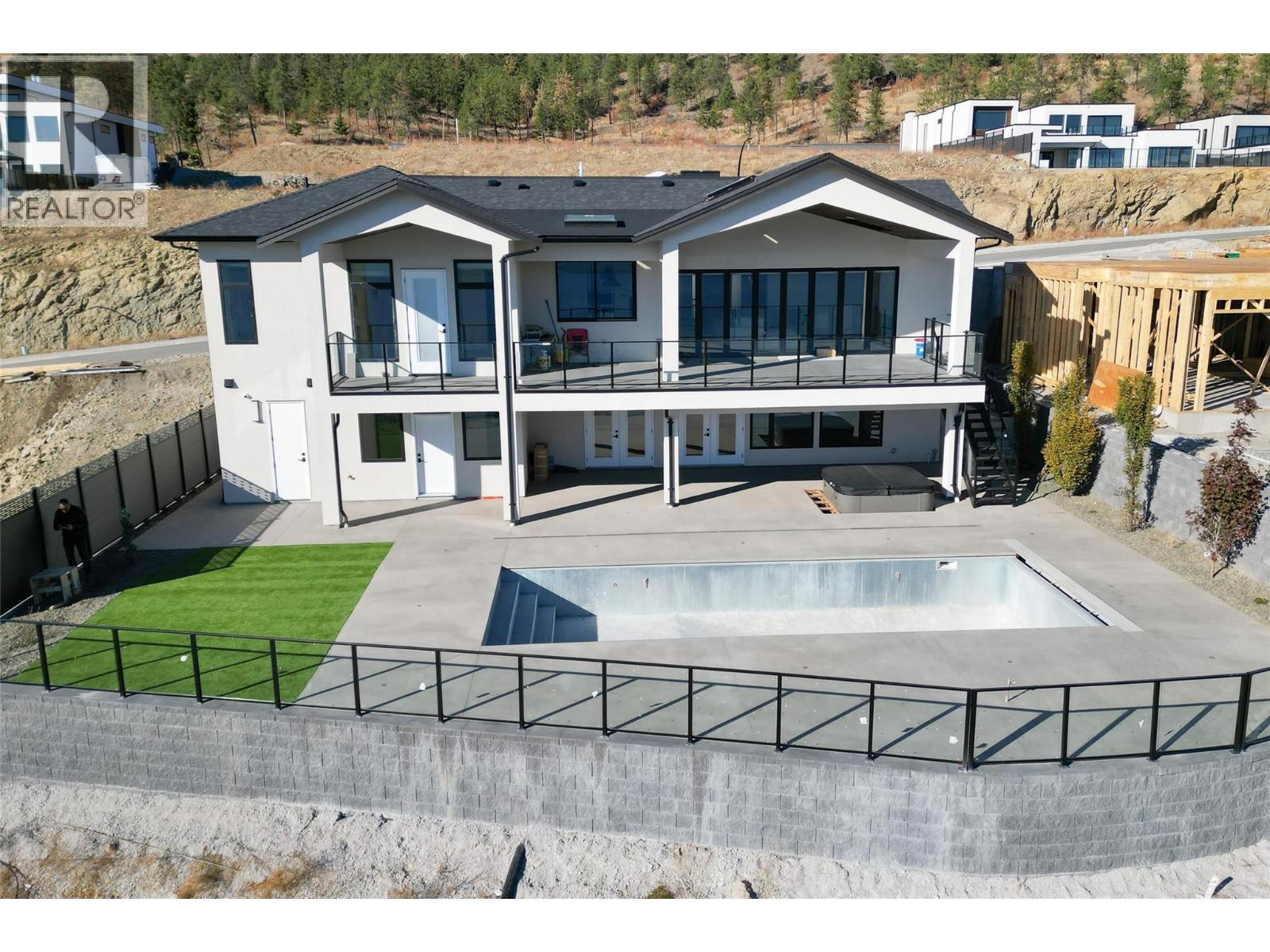  1403 Vineyard Drive, West Kelowna