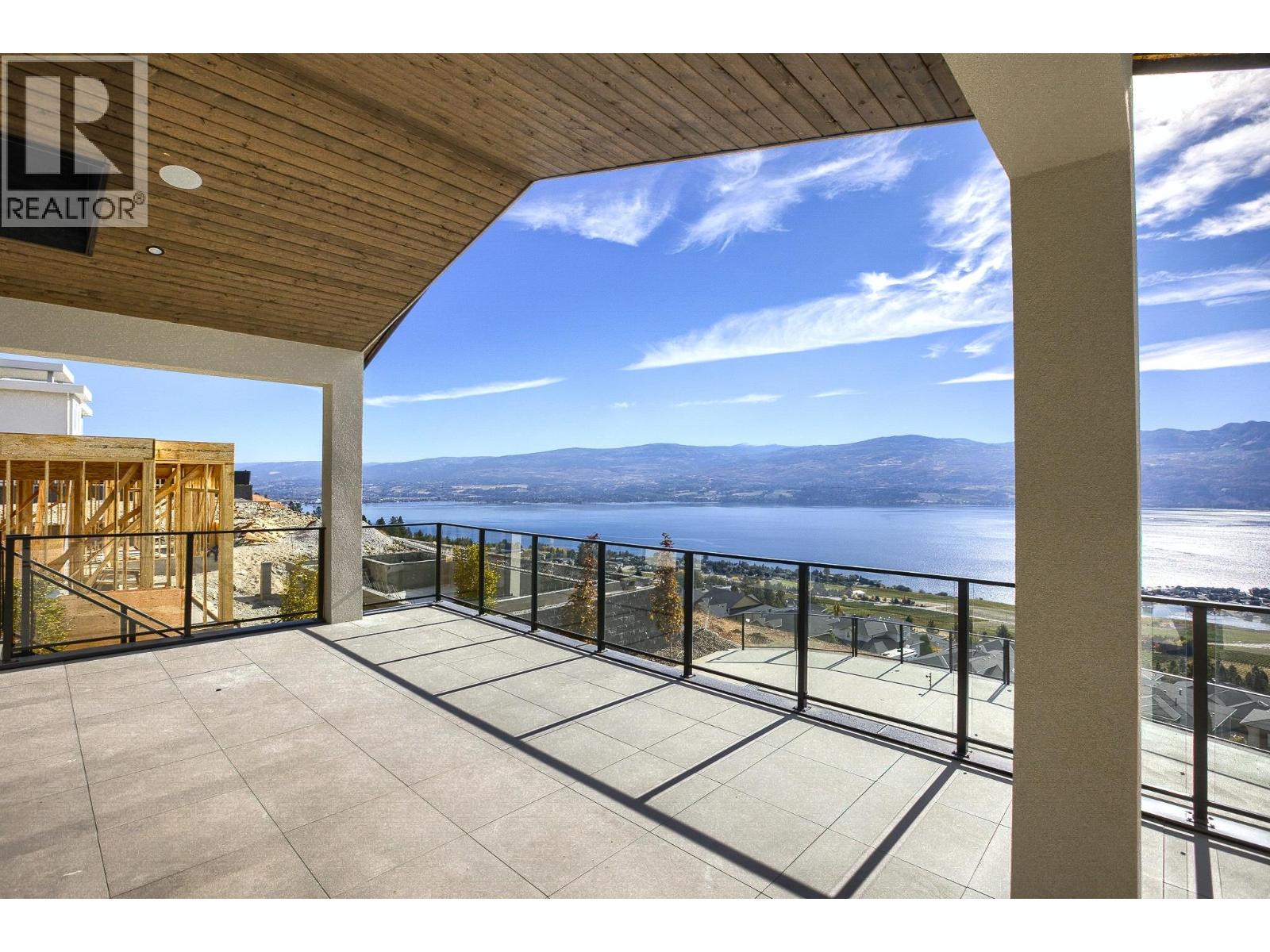  1403 Vineyard Drive, West Kelowna