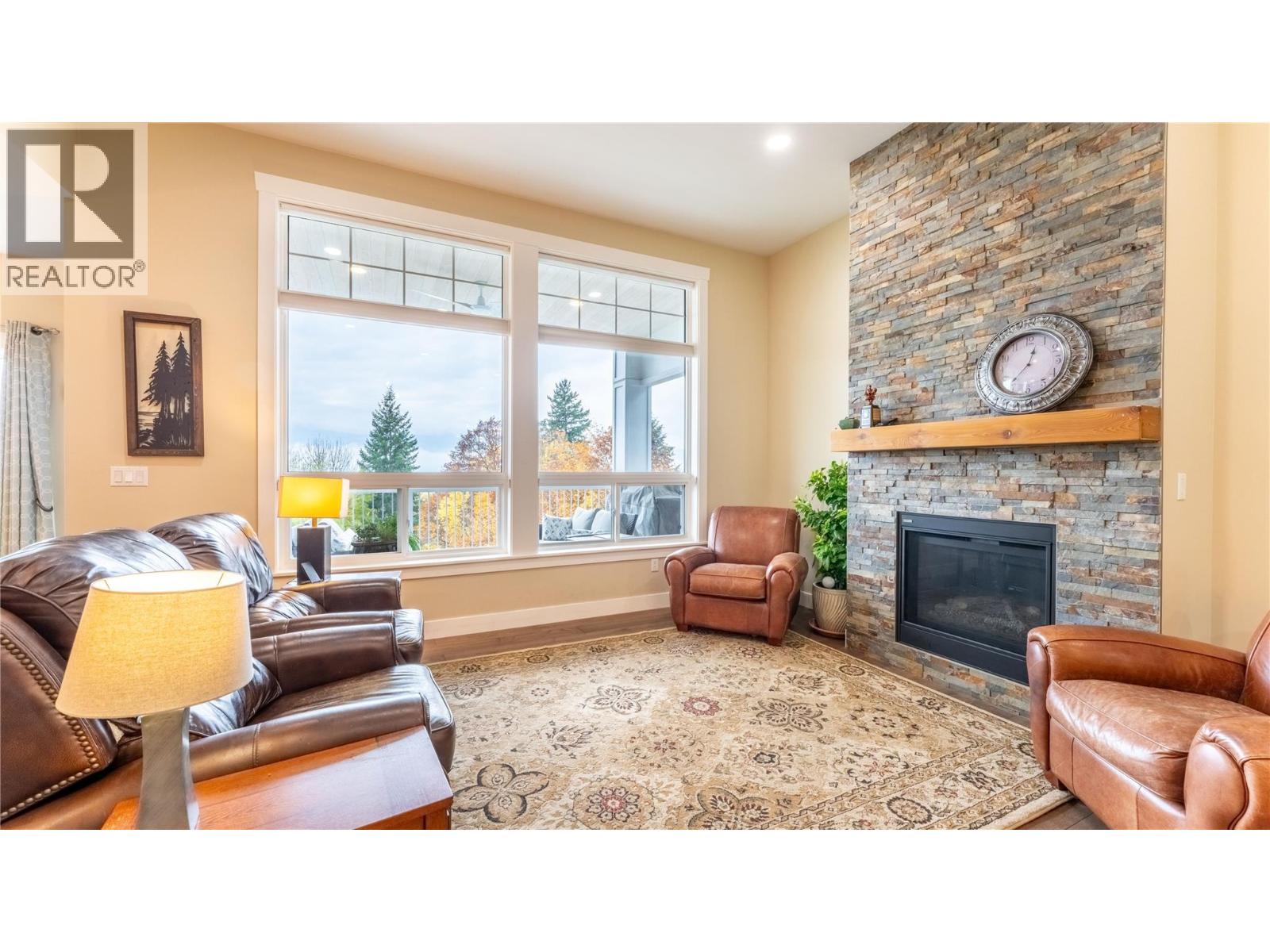 1151 12TH Avenue N, Creston