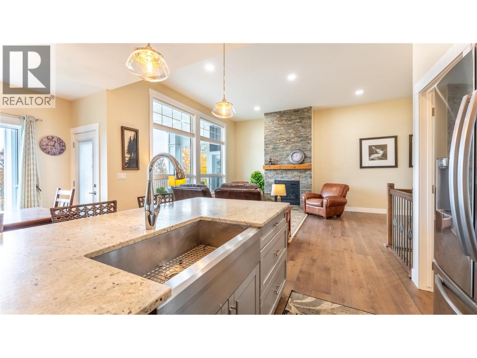 1151 12TH Avenue N, Creston