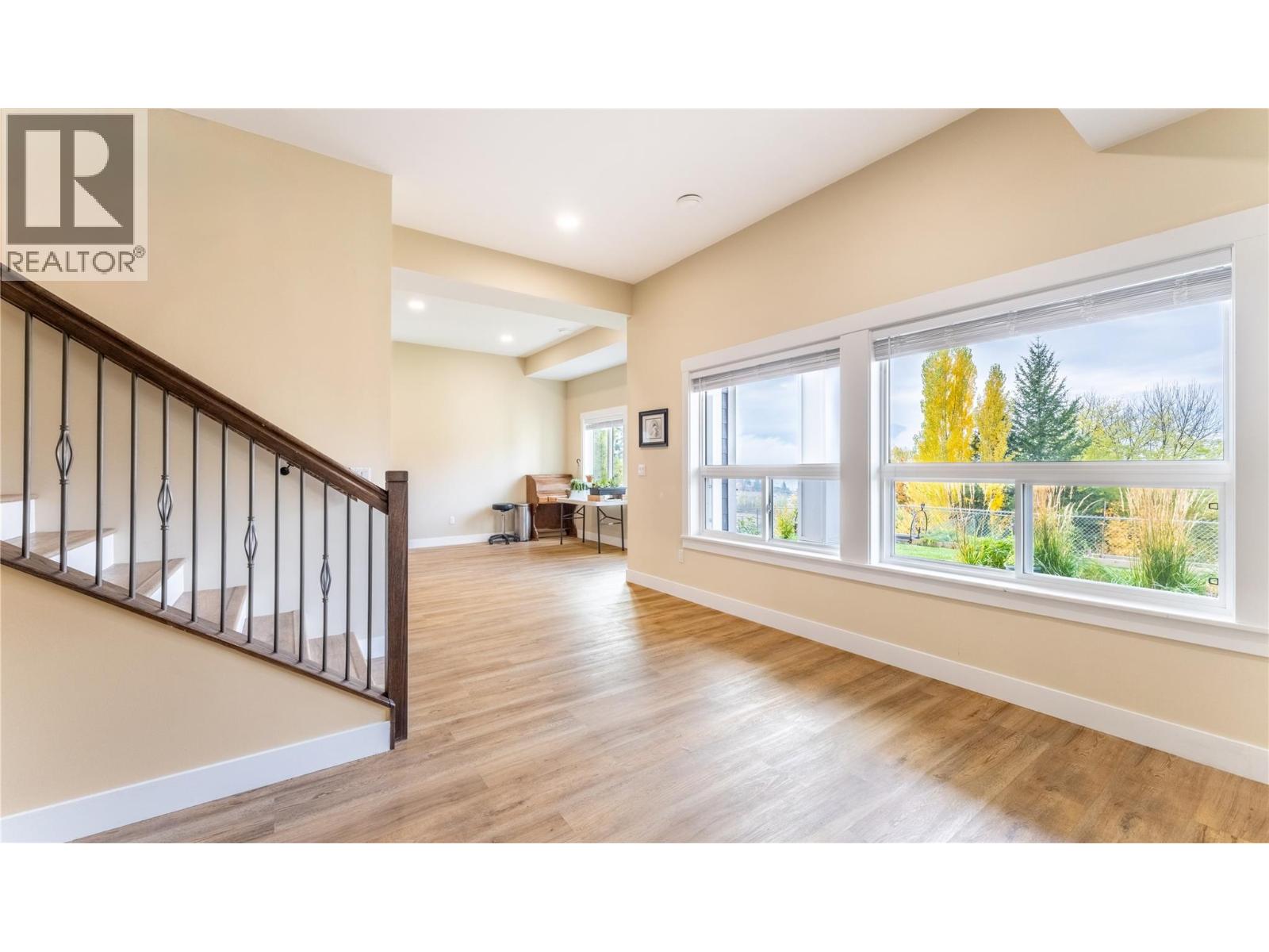 1151 12TH Avenue N, Creston