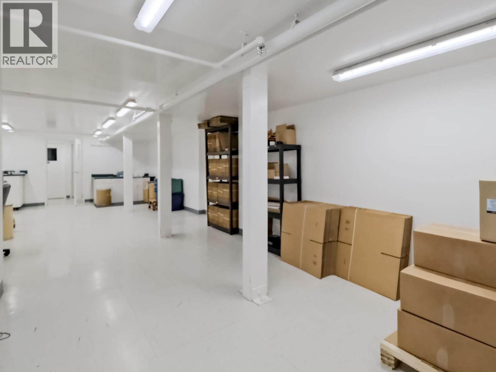 260 Okanagan Avenue E, Penticton