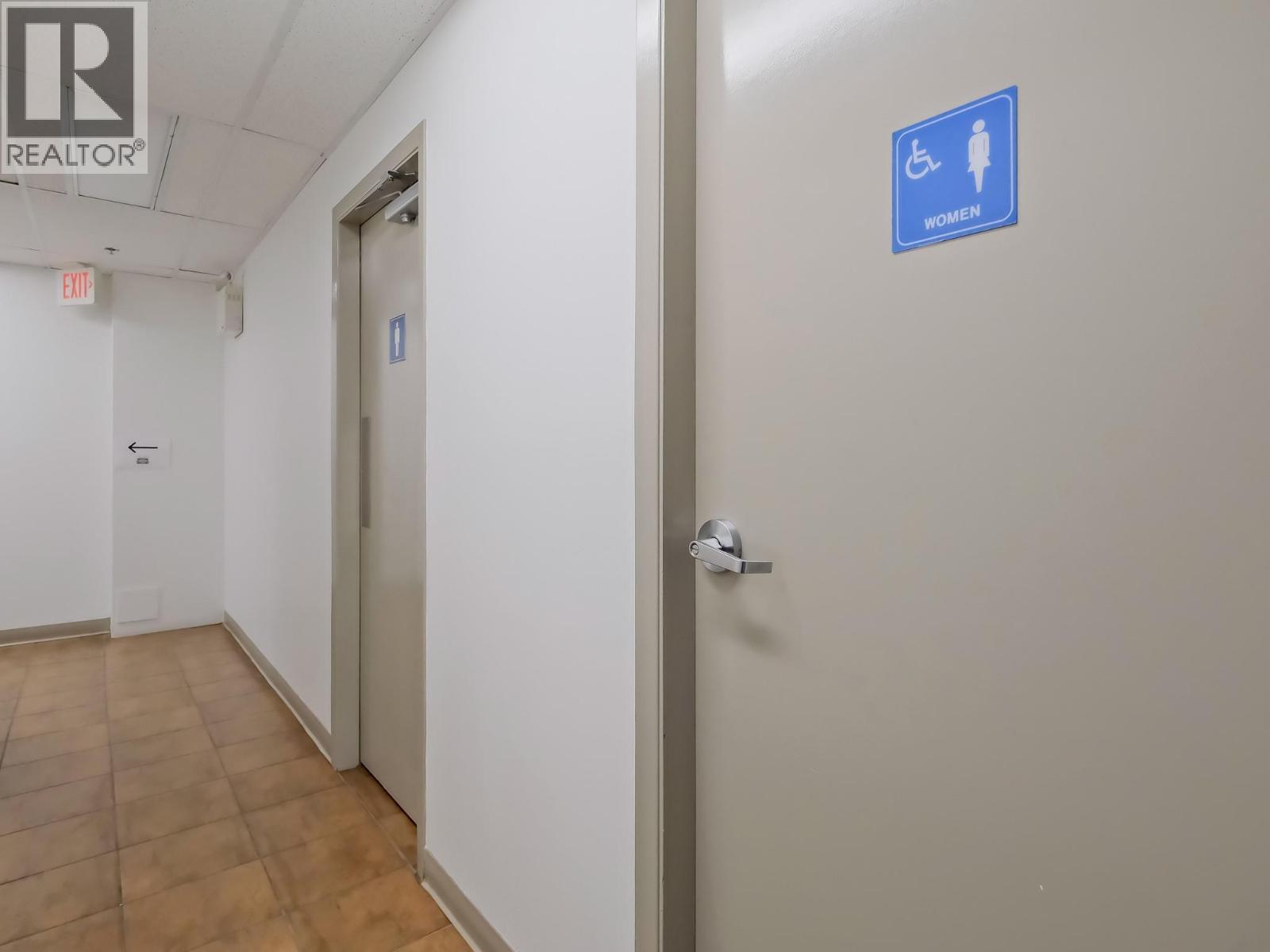 260 Okanagan Avenue E, Penticton