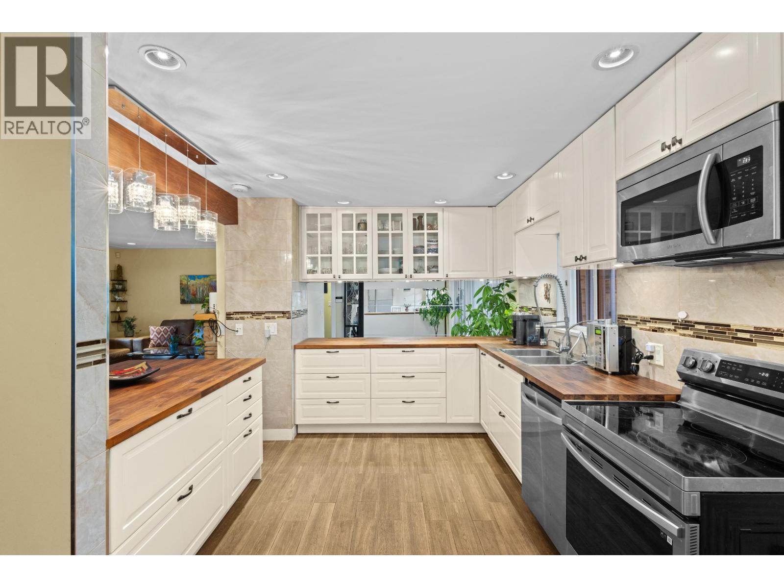 3440 BLUEBONNET ROAD, North Vancouver